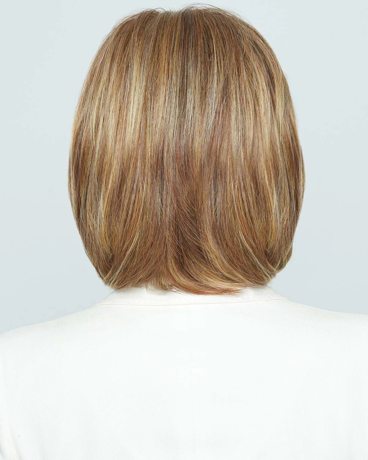 On In 10 | Synthetic Wig By Raquel Welch - Image 4