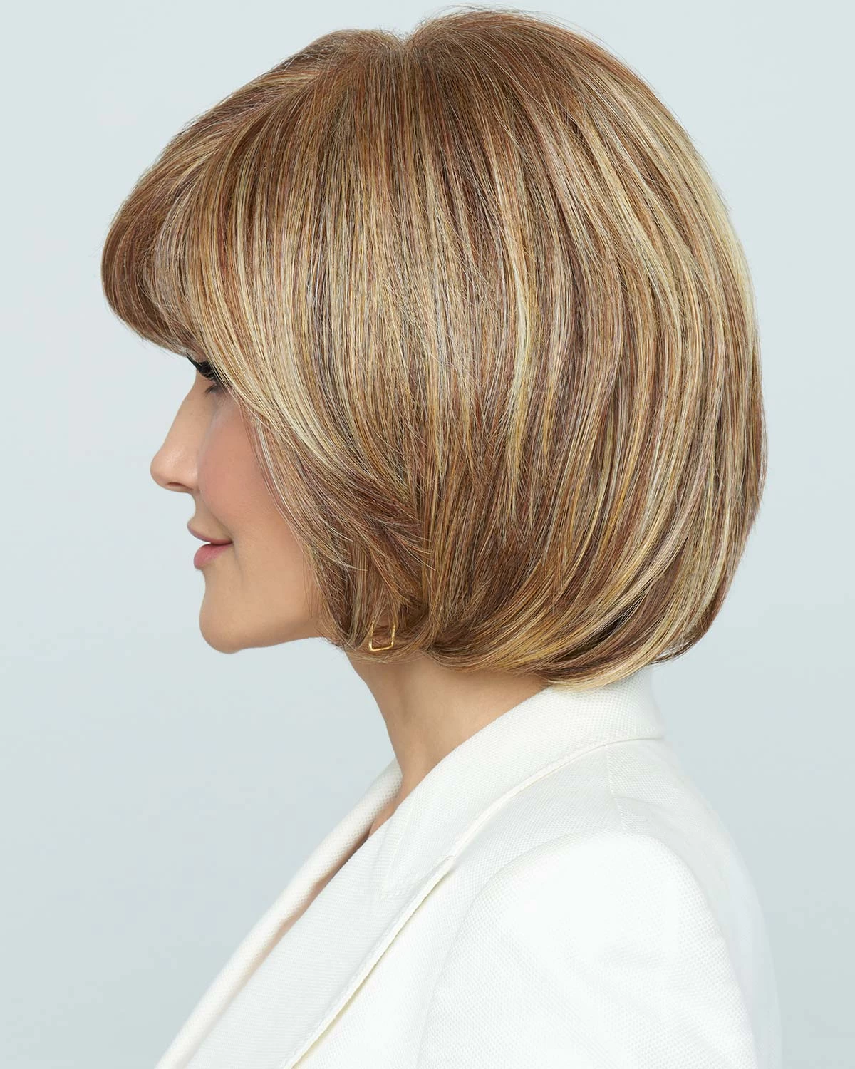 On In 10 | Synthetic Wig By Raquel Welch - Image 3
